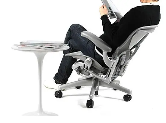 aeron-g-02.webp